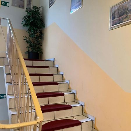 Apollo Hotel Frankfurt am Main Ngoại thất bức ảnh